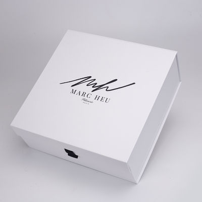 Складывая коробка магнитной причудливой бумаги 185g белая упаковывая для одеяния